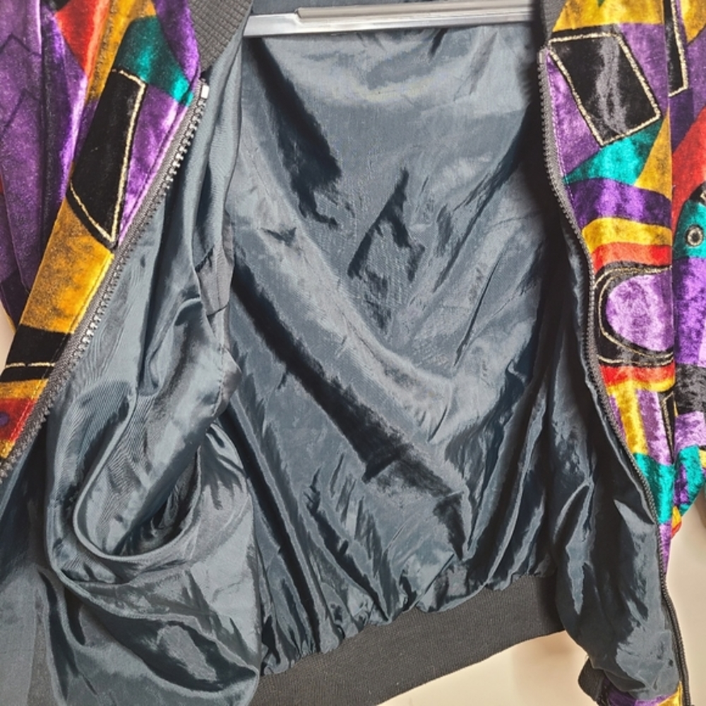 Vintage Velvet Bomber Jacket in Multicolor - Picture 3 of 6